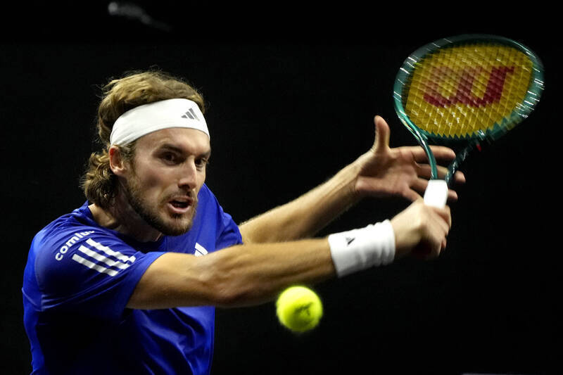 ATP总决赛力克拉沃尔杯,西西帕斯关键制胜 ATP总决赛力克拉沃尔杯,西西帕斯关键制胜