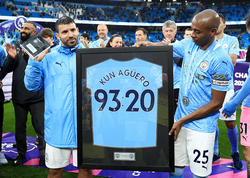 爱游戏在线-罗马轻取曼城，凯恩点燃赛场